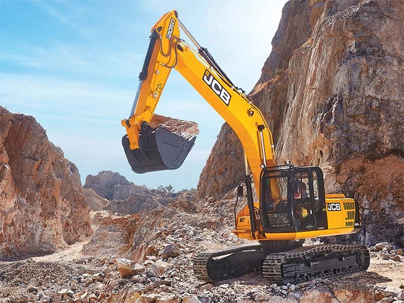 MÁY XÚC ĐÀO BÁNH XÍCH JCB 205NXT